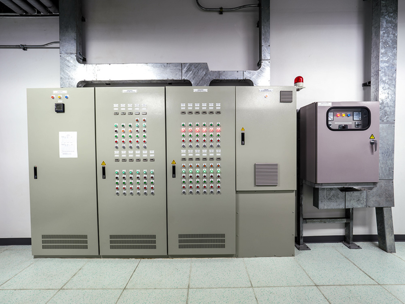 Mess- & Wandler­anlagen bei Elektro Reinhard GmbH in Mannheim