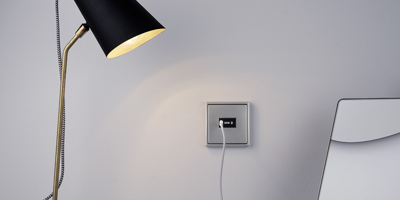 Ladegerät USB PD 60 bei Elektro Reinhard GmbH in Mannheim